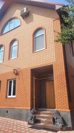 Оренда будинку 300 м2. Дорогожичі. - фото 1
