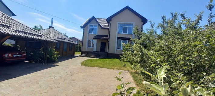 Оренда будинку на 6 сотках з підвалом в Бучі - фото 1