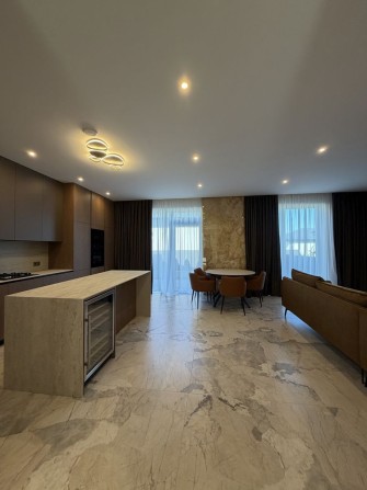 Автономний Townhouse - фото 1