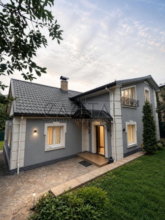 Оренда автономного будинку 160 м² у Голосіївському районі 7 соток камін генератор - фото 1