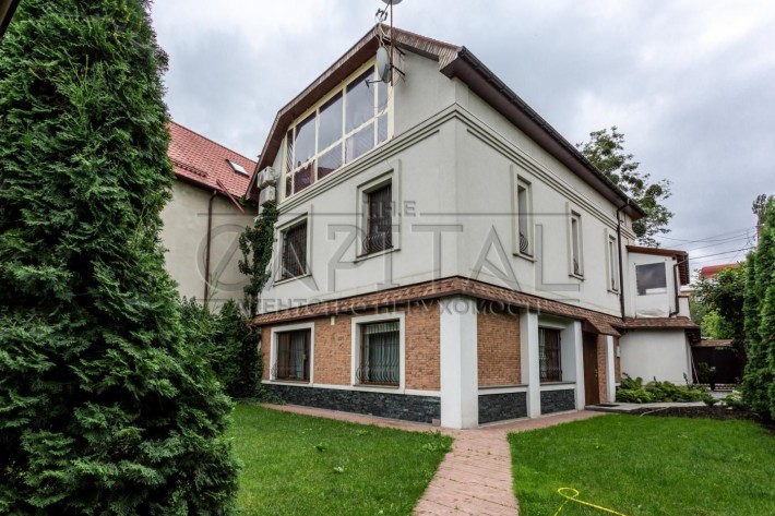 Оренда будинку 264м2,  Нивки, Шевченківський р-н - фото 1