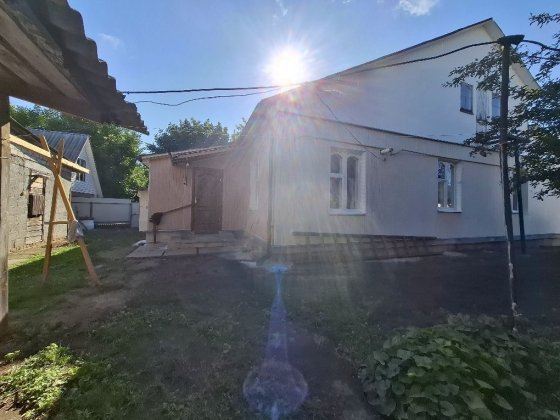 Оренда 1/ 2 будинку ,район 1 Травня  ,Олександрівка Чернігів
