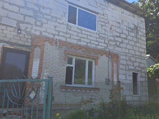 Здається приватний будинок прощею 120 м2 у селищі міського типу Винница