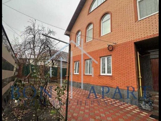 Здам (двох+мансарда) поверховий будинок з ГЕНЕРАТОРОМ Метро Дорогожичі Киев