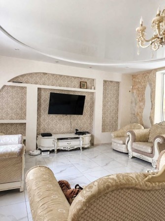 Шикарный VIP-дом у моря - 300 м², 8 комнат — террасса, джакузи, Luxury - спальня ! - фото 1