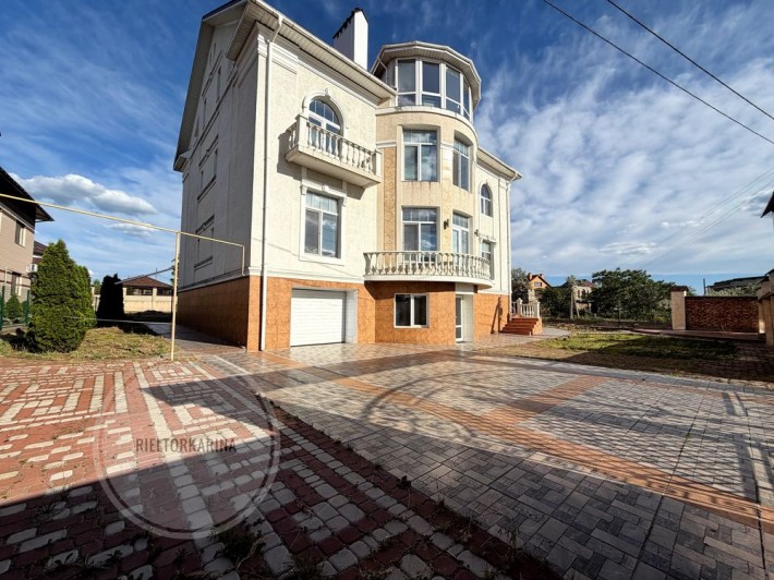 Царське Селище/Липова вул. Оренда 800м2 будинок 13 кімнат 4 поверхи - фото 1