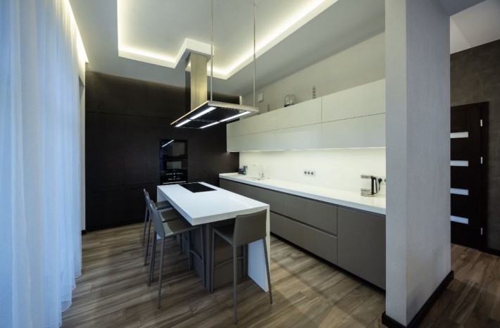 Аренда  эксклюзивного дома 290 м2 , Park House,   Центр, Бассен, Гостевой дом, Подвал - фото 1