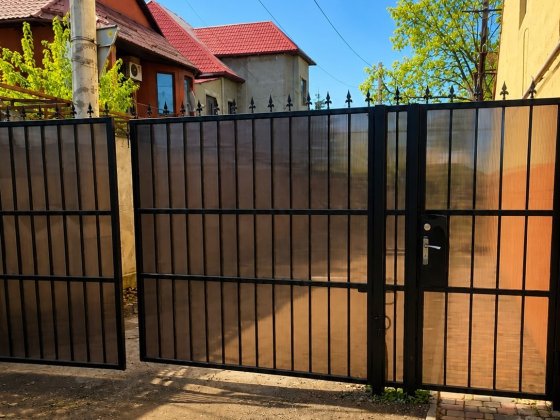 Не ищите парковку — дом уже с местом для Вашего автомобиля! Сдача дома, пер.Васнецова/Дм. Донского,  Одеса