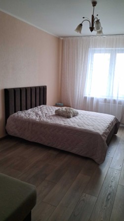 Здам однокімнатну квартиру ЖК Ярославичі 1.Квартира знаходиться на 5 поверсі 20 поверхового будинку. - фото 1