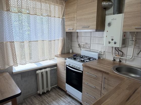 Сдам двухкомнатную квартиру на Гагарина , рядом с Таврией в 5-тиэтажке!!! Измаил