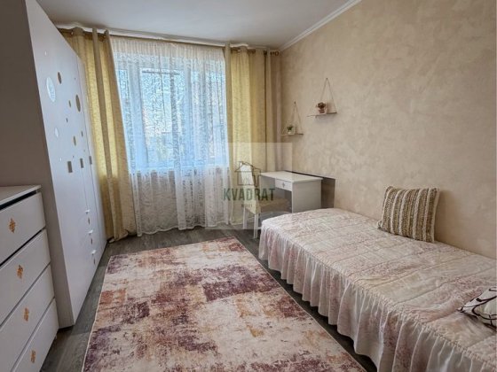Здам 1-кімнатну квартиру в центрі міста ( в ціну входять комунальні послуги) Каменец-Подольский
