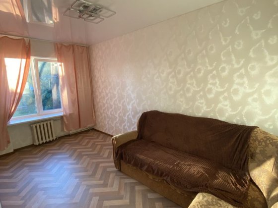 Квартира 3 комнатная, 2 этаж, 3х этажного дома Краматорськ