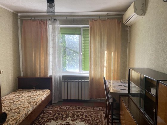 АН Здам 2 х кімнатну квартиру КУБ,ЦЕНТР 2 поверх Павлоград