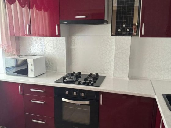 Дво кімнатна квартира , 3-4 чоловіка . Павлоград