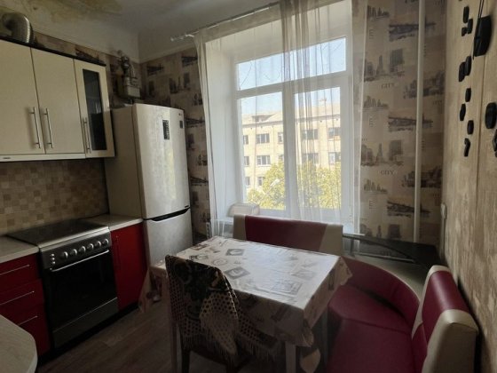 Сдается 2-комнатная квартира в Центре Славянск