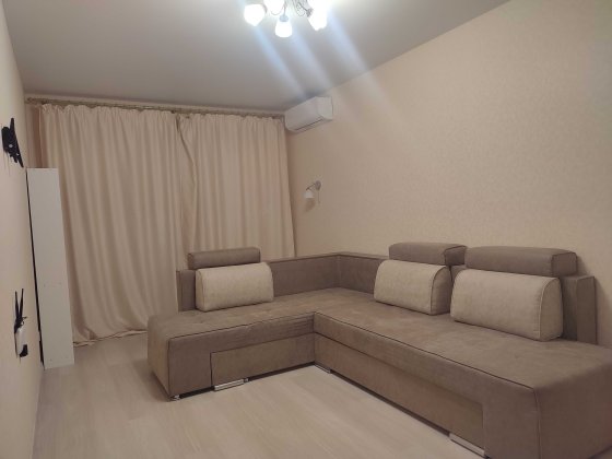 1-к квартира в ЖК "Петрівський квартал", Святопетрівське, здам в оренду, власник Святопетровское