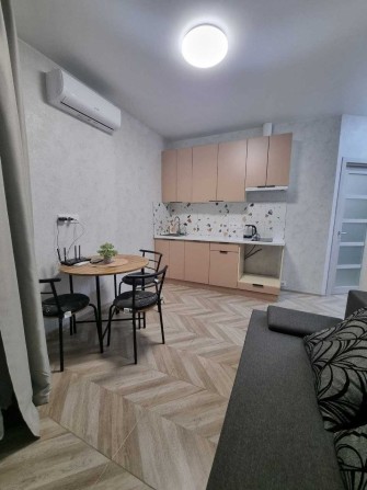 Смт Чабани, Київ, Голосіївський район, оренда квартири в новому  будинку, метро Теремки 10 хвилин - фото 1