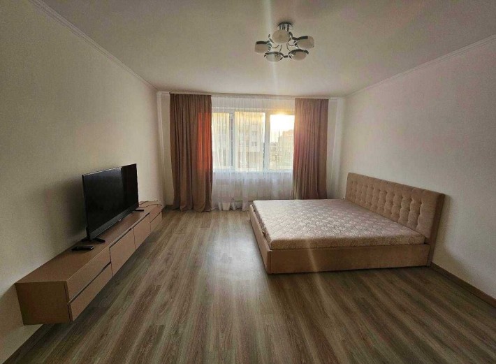 Оренда 2-кімнатної квартири 75 м² у Сокільниках — вул. Героїв Крут, 3 | 600$ + комунальні - фото 1