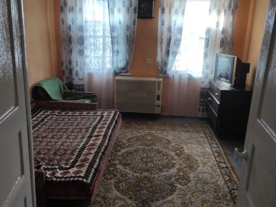 Здам квартиру в центрі міста Корсунь-Шевченковский
