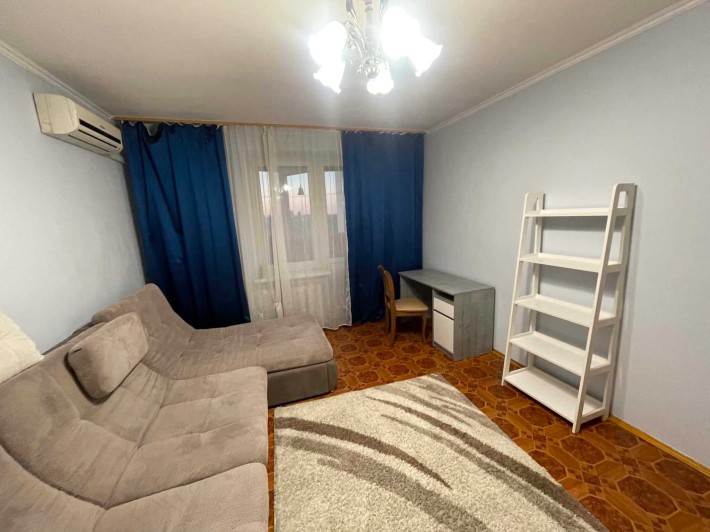 2к 70 м² • Без комісії • Велика кухня • Верховинця, 10 - фото 1