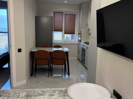 Оренда нової квартири євро-двушка Буча