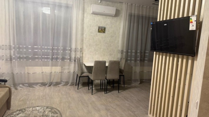 Квартира в аренду в центре и с новой мебелью. - фото 1