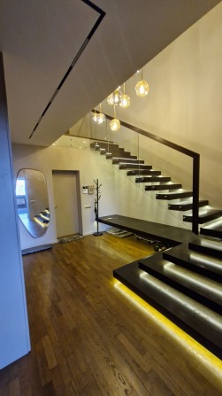 Оренда  квартири 2 - рівневий пентхаус 240 м² Оболонська набережна - фото 1