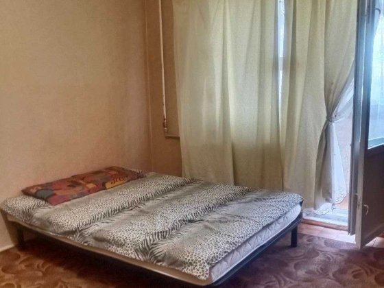 Економ сегмент, метро Чернігівська, ринок Юність Киев