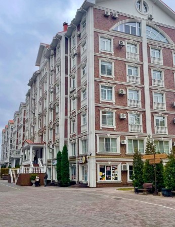Продаж 2-к квартири вул. Дмитра Луценка 8 - фото 1