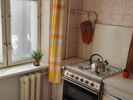 1 кімнатка кв-ра   2/5 кирпич Киев