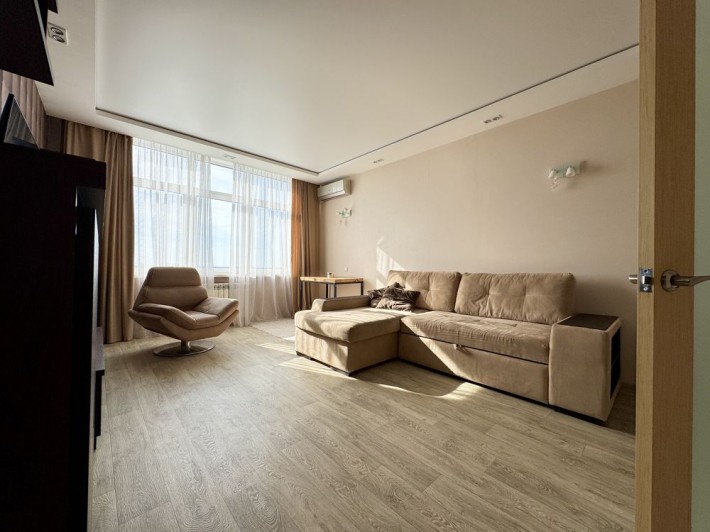 Без%, оренда 1-к квартири, 52м2, Зелений острів 2, Сікорського - фото 1