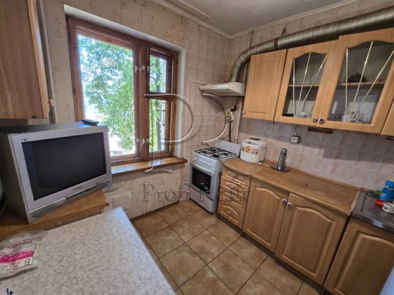 Оренда 1 кімн. квартири в Шевченківському районі вулиця Лук'янівська 7 Киев