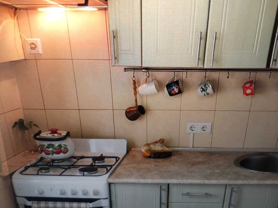 Хозяїн Здам 2к квартиру, 2й поверх, вул Щербаківського метро Нивки Киев