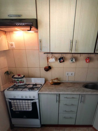 Хозяїн Здам 2к квартиру, 2й поверх, вул Щербаківського метро Нивки - фото 1