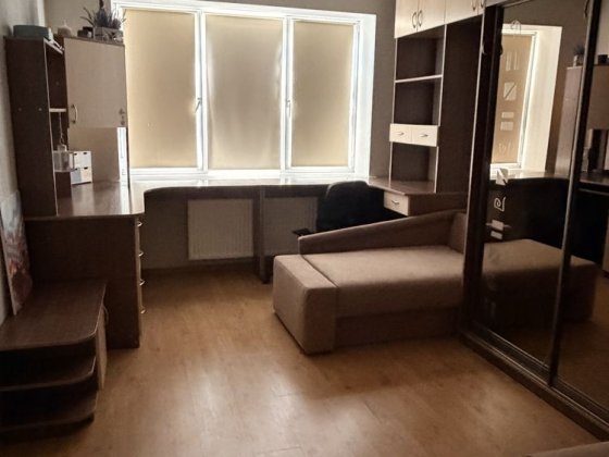 Здам на тривалий період ЦЕНТР 3-кімнатна квартира. Власник Ровно