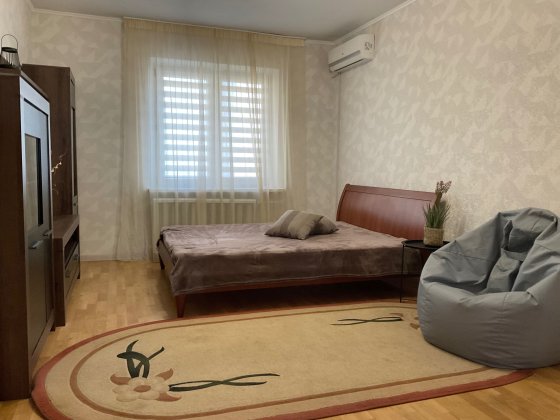 Здам однокімнатну квартиру на вул.Л.Лукьяненка15г. Власник Київ