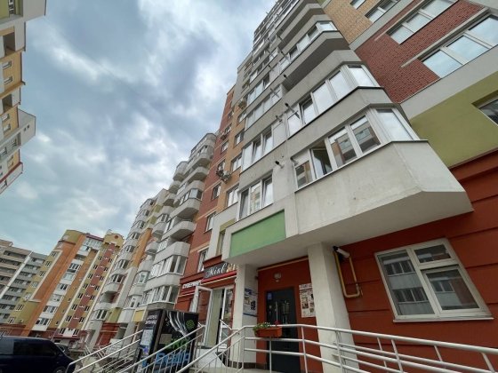 Оренда 3 кім квартири на Дружбі
