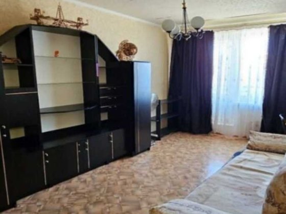 Здаю однокімнатну на дружбі