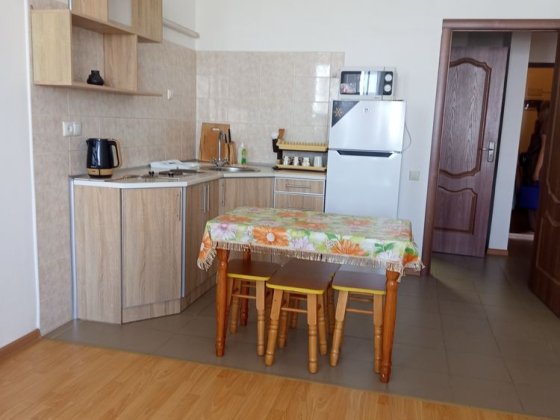 Продам 1 комнатную квартиру 60 м Черноморск