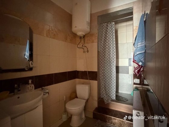 Продам 2 к квартиру на Парковой Черноморск
