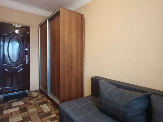Кімната в гуртожитку з меблями та технікою Хмельницкий
