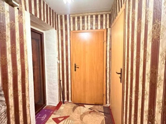 Продається кімната в гуртожитку Хмельницкий