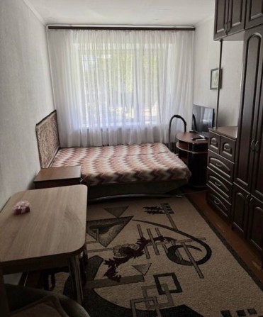 Продаж гарної кімнати в гуртожитку - Виставка! - фото 1