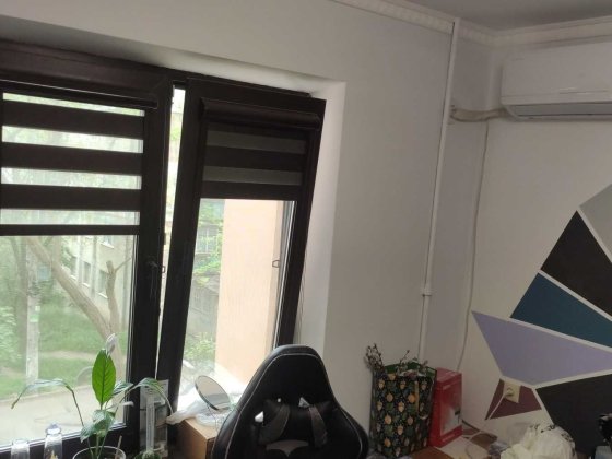 ПРОДАЖА двух  комнат из 3х ( в 3х комнатной квартире) Крыжановка