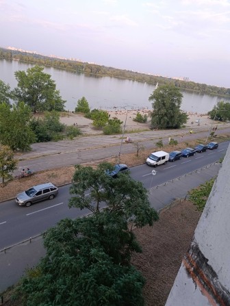 Продам комнату(приватизированная), Оболонь , без ремонта (рассрочка уместна) - фото 1