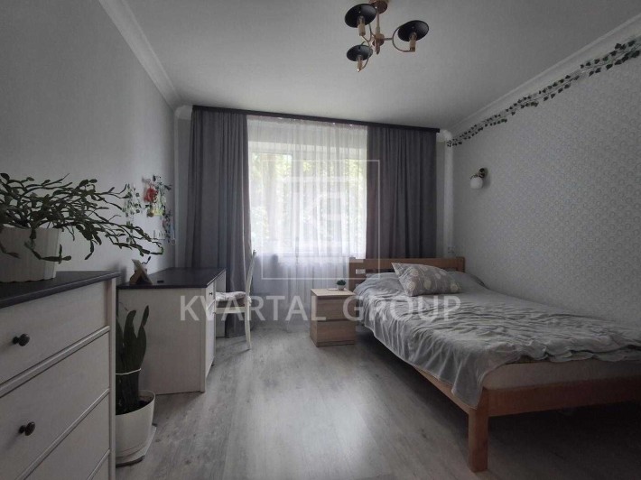 Продаж кімнати в Києві. Вигідна ціна - фото 1