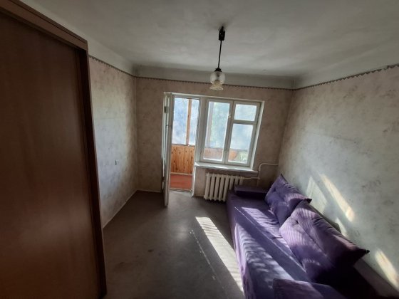 Приватизована кімната в 4-х кімнатній квартирі в 10 хвилинах від метро Академмістечко та Житомирська Киев