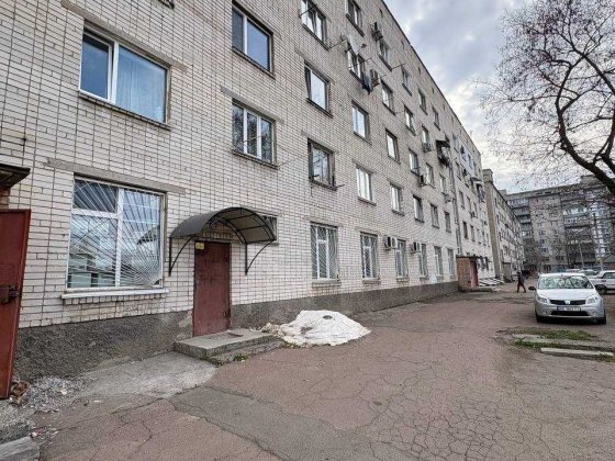 ПРОДАЖ! Кімнати в гуртожитку! 10 ХВ. до Центру! Черкассы