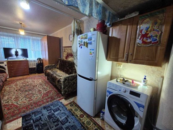 Продам кімнату 18м на ж/м Північний (3/5 поверх) Днепр