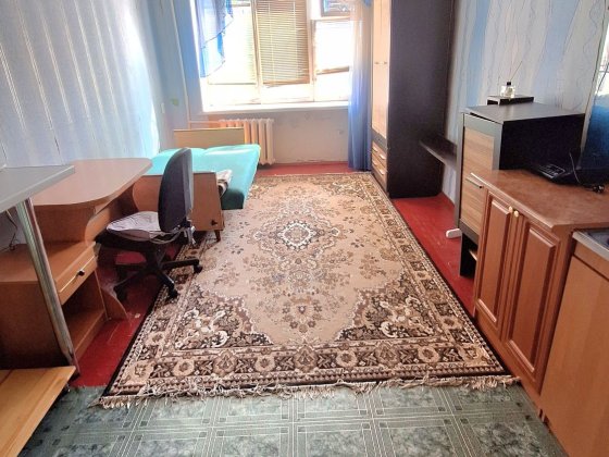 ПРОДАМ комнату ул.Лахтинская (18 кв) цена 5 500 у.е. Запорожье